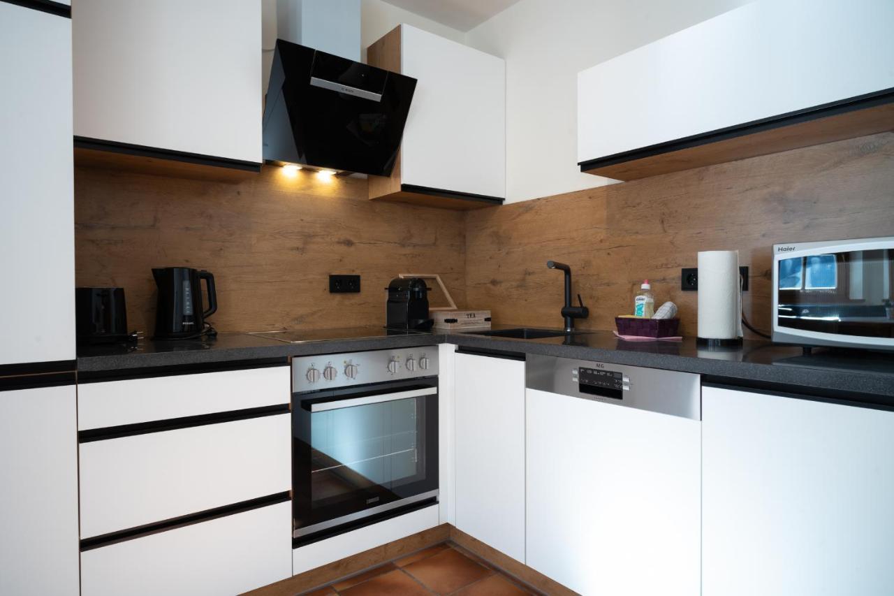 Landhaus Lodges Kaprun By We Rent Exteriör bild