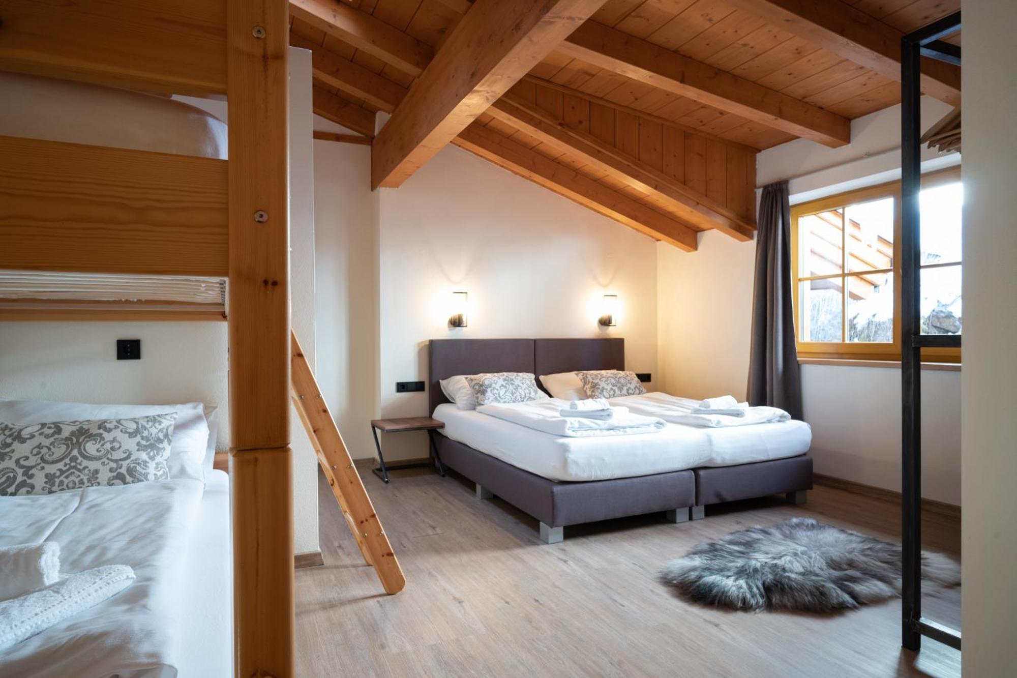 Landhaus Lodges Kaprun By We Rent Rum bild
